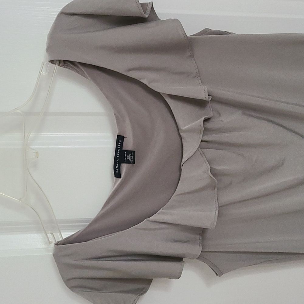Banana Republic Top - Picture 2 of 3